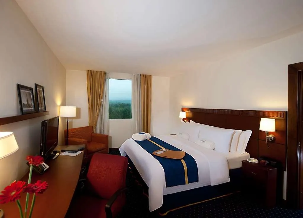 Hodelpa Garden Court Hotel Santiago De Los Caballeros